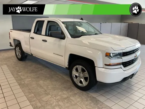 Unknown 2018 Chevrolet Silverado 1500 Custom for sale in Kansas City, MO