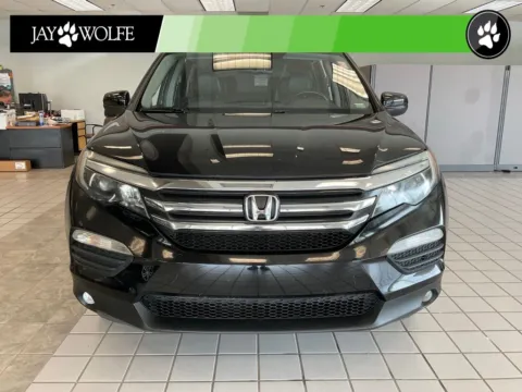 Photos of 2016 Honda Pilot EX-L for sale in Kansas City, MO at Jay Wolfe Auto Outlet