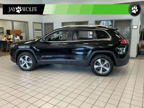 More photos of 2021 Jeep Cherokee Limited at Jay Wolfe Auto Outlet, MO