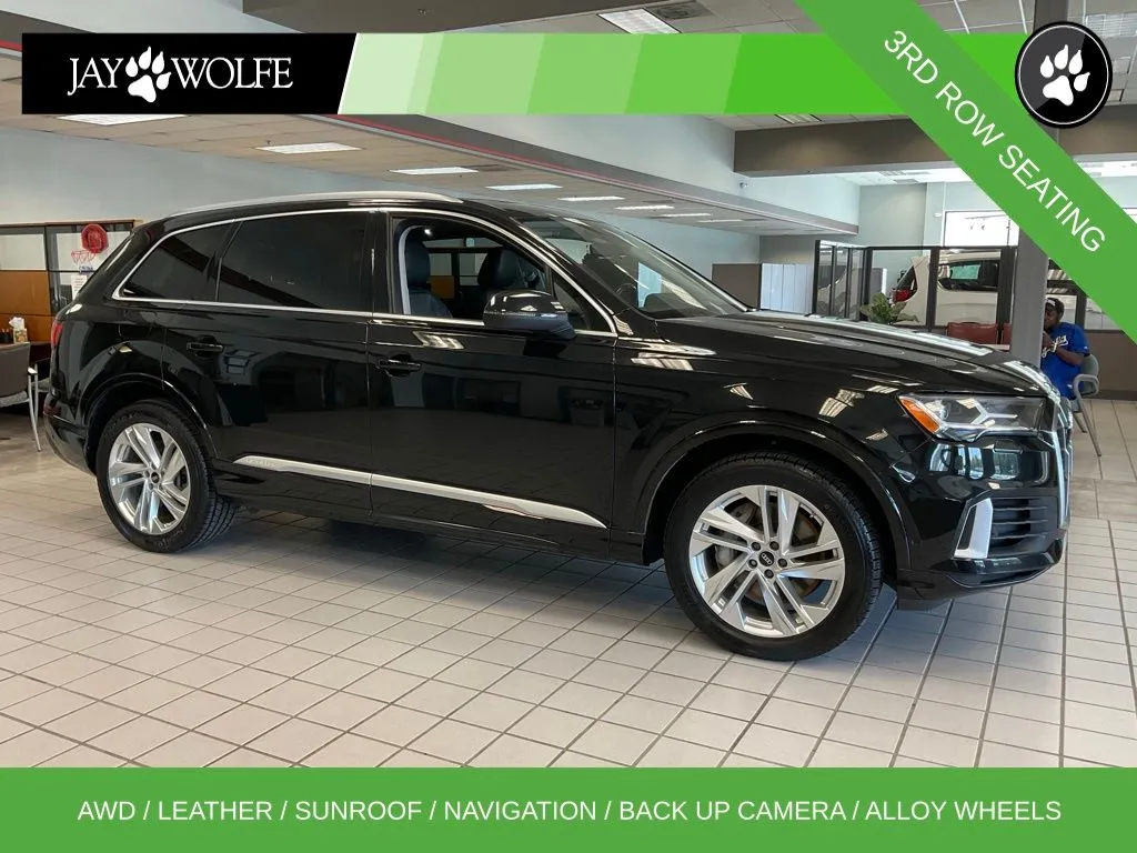 Black 2022 Audi Q7 55 Premium Plus for sale in Kansas City, MO