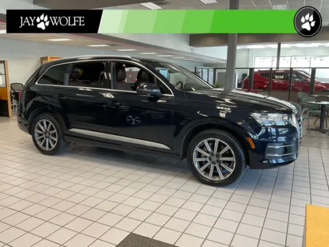 Blue 2017 Audi Q7 3.0T Premium Plus for sale in Kansas City, MO