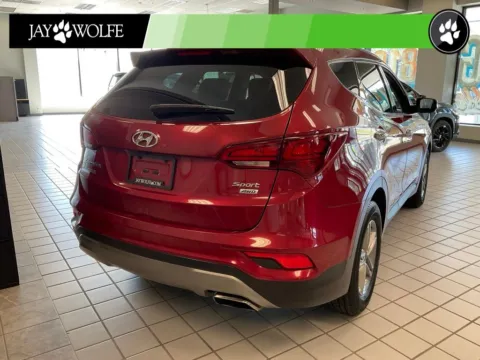 More photos of 2017 Hyundai Santa Fe Sport 2.4 Base at Jay Wolfe Auto Outlet, MO
