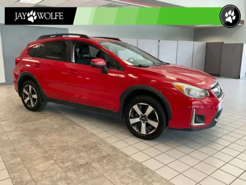 Red 2017 Subaru Crosstrek 2.0i Premium for sale in Kansas City, MO