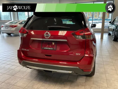 More photos of 2020 Nissan Rogue SV at Jay Wolfe Auto Outlet, MO