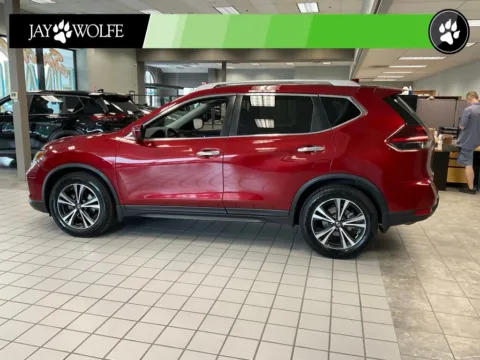 More photos of 2020 Nissan Rogue SV at Jay Wolfe Auto Outlet, MO