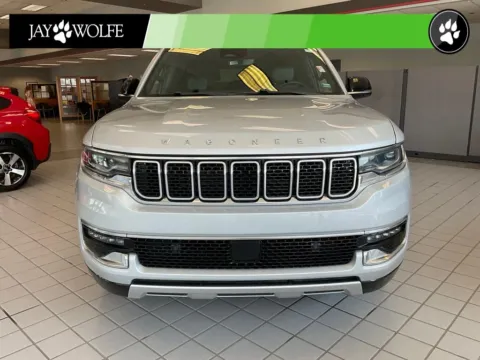 Photos of 2024 Jeep Wagoneer Series II for sale in Kansas City, MO at Jay Wolfe Auto Outlet