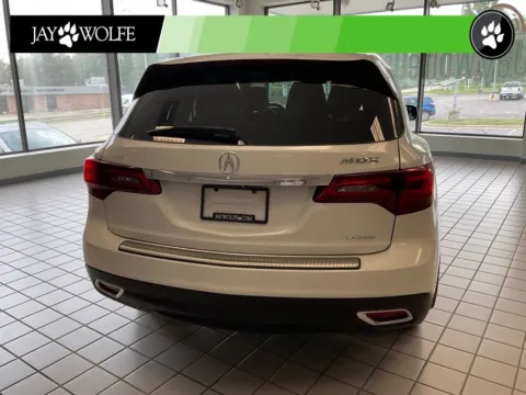 More photos of 2016 Acura MDX 3.5L at Jay Wolfe Auto Outlet, MO
