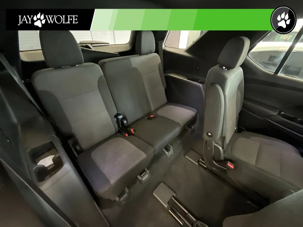 Chevrolet Traverse Limited photo 21
