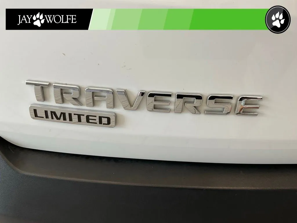 Chevrolet Traverse Limited photo 26