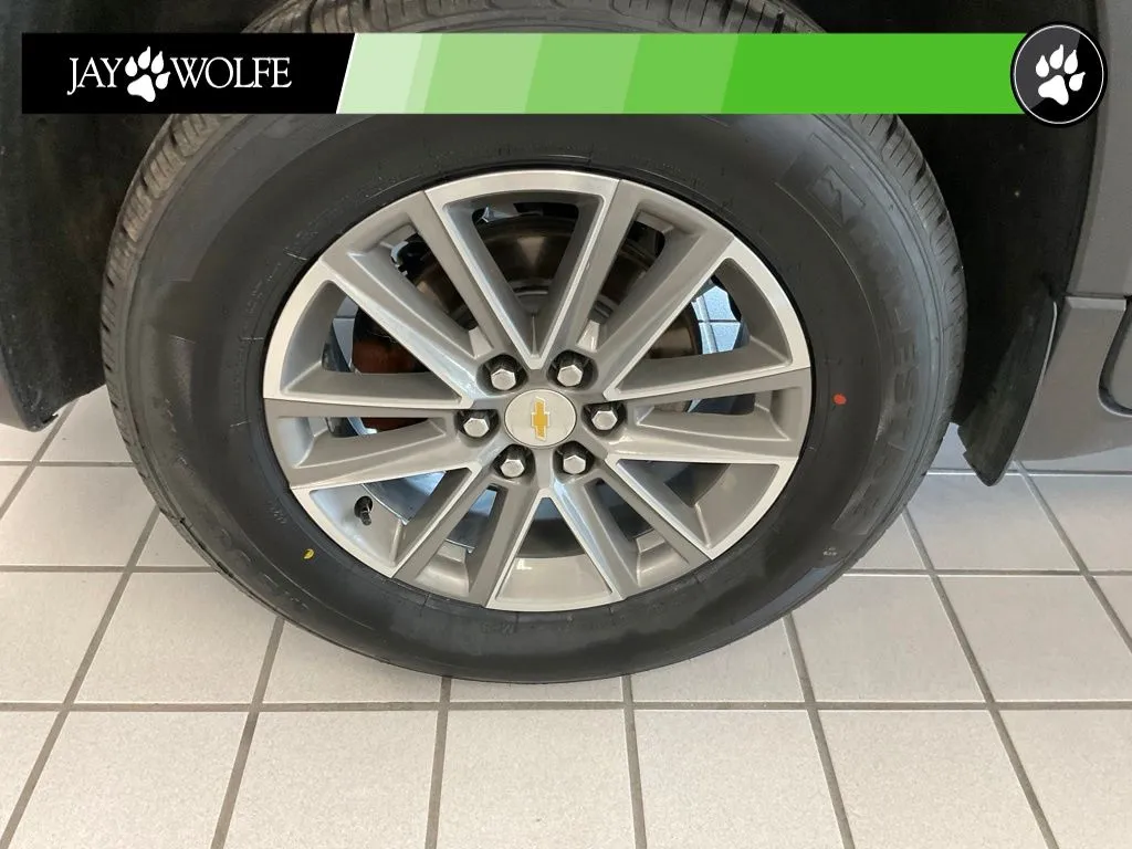 Chevrolet Traverse Limited photo 7