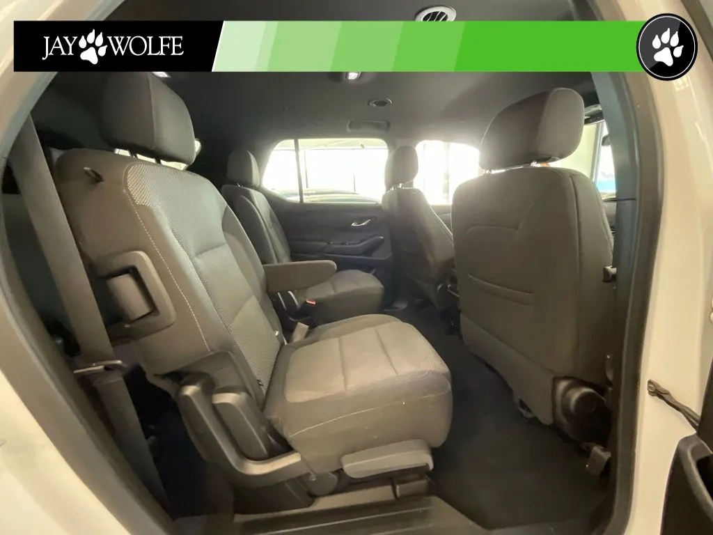 Chevrolet Traverse Limited photo 20