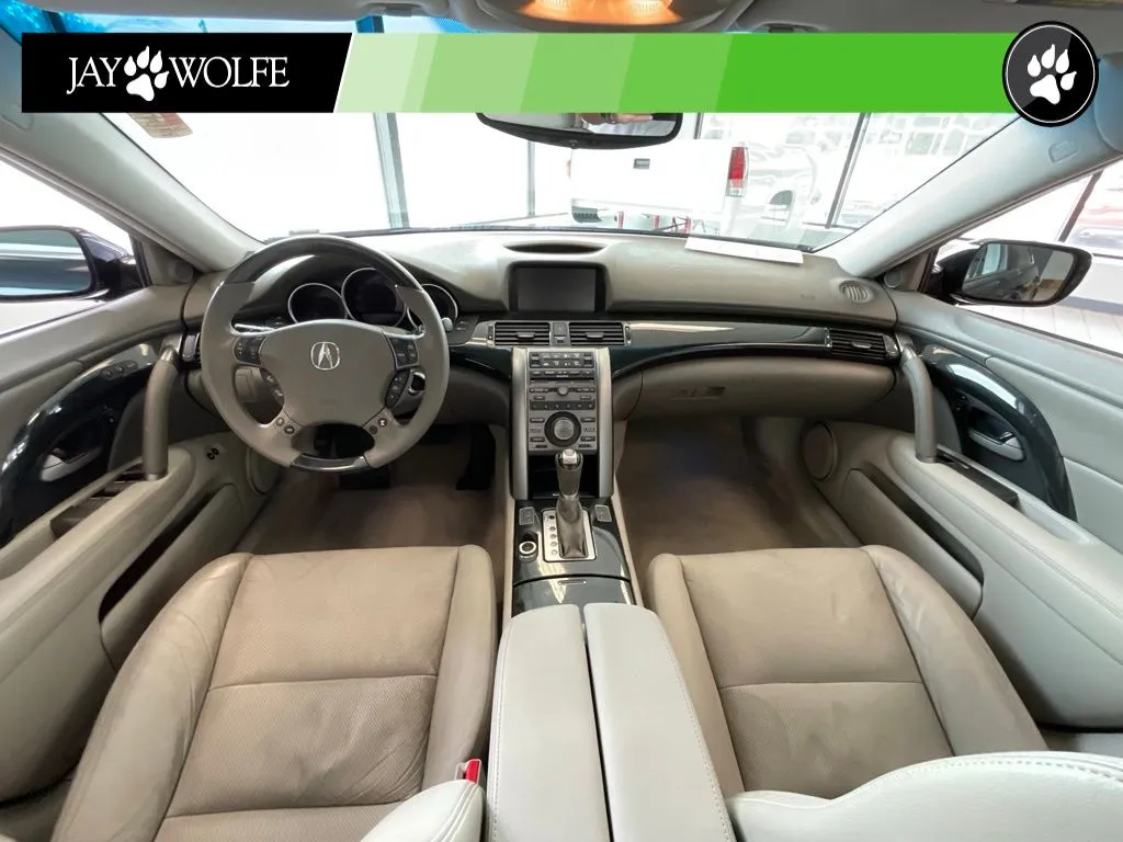 Acura RL photo 8