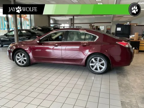 More photos of 2013 Acura TL 3.5 at Jay Wolfe Auto Outlet, MO