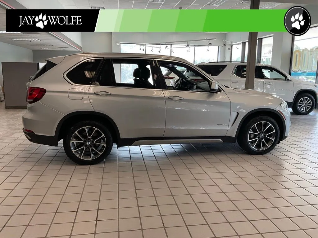 BMW X5 photo 6
