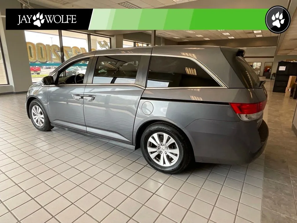 Honda Odyssey photo 4