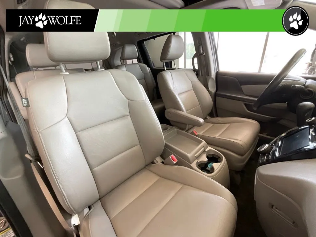 Honda Odyssey photo 17