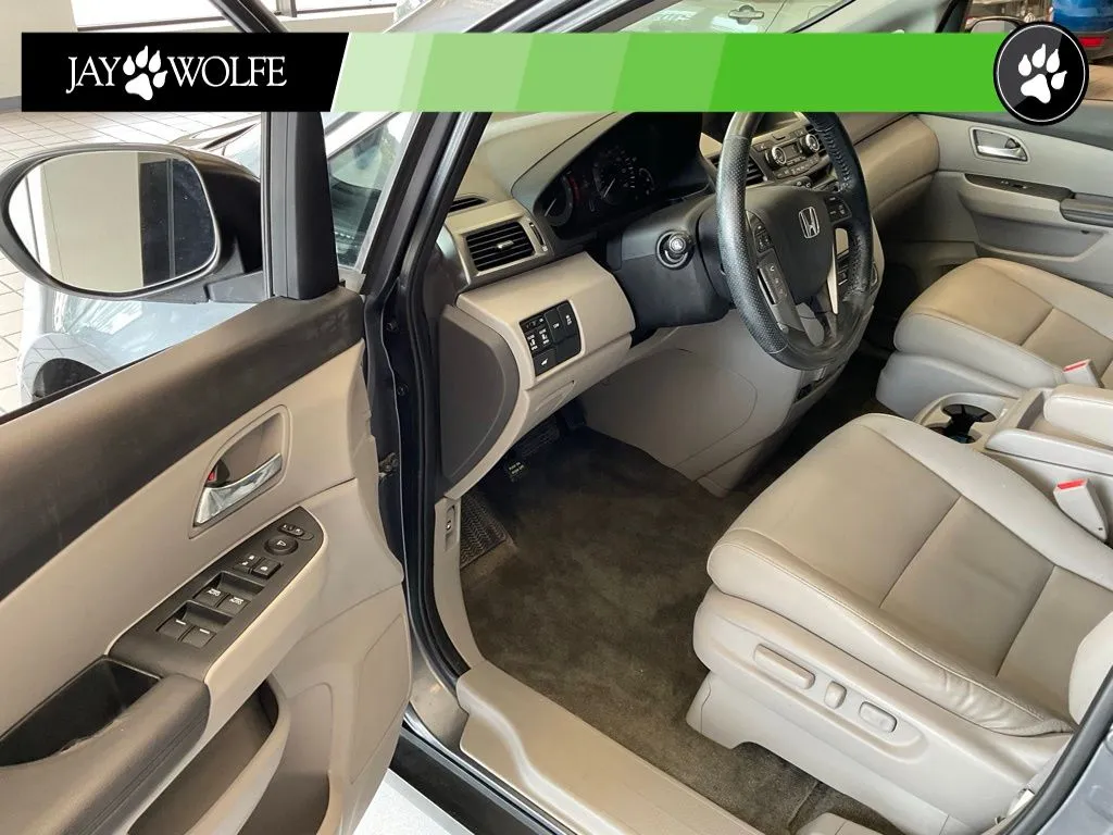 Honda Odyssey photo 8