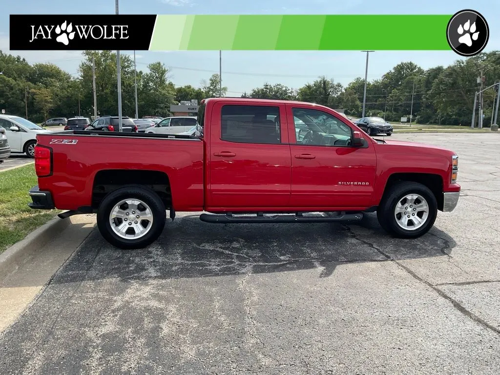 Chevrolet Silverado photo 6