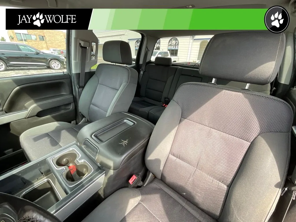 Chevrolet Silverado photo 10