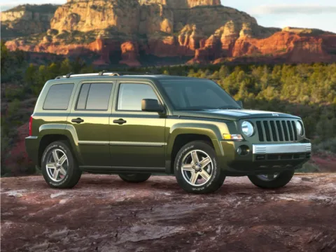 Silver 2009 Jeep Patriot Sport for sale in Kansas City, MO