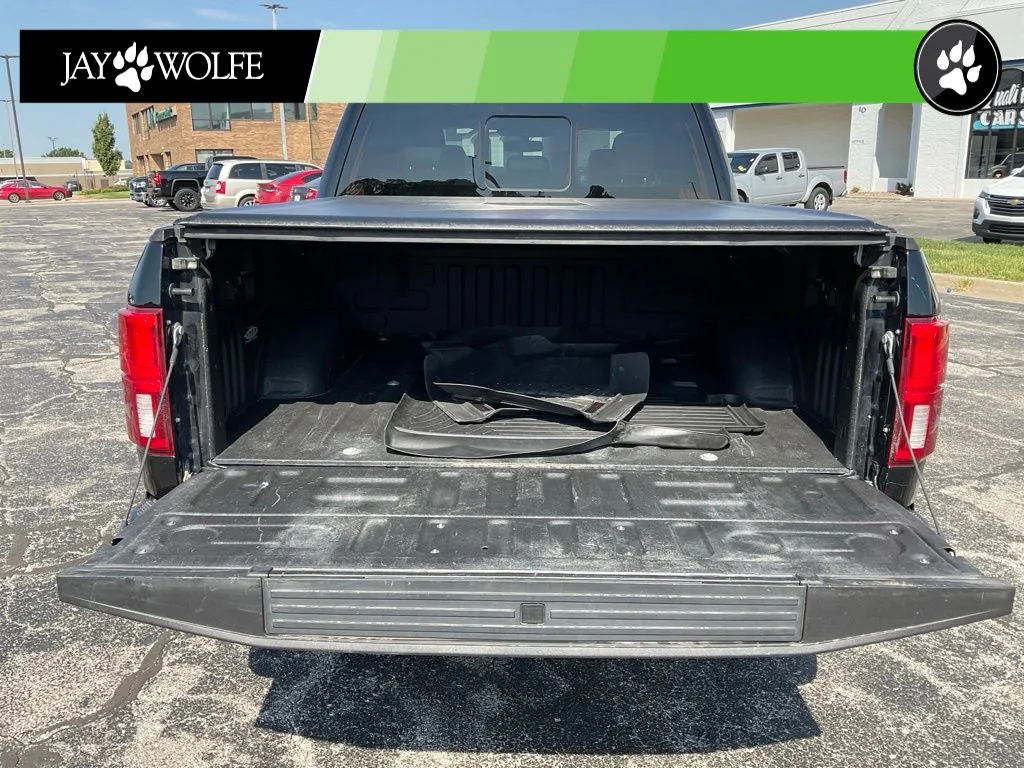 Ford F-150 photo 5