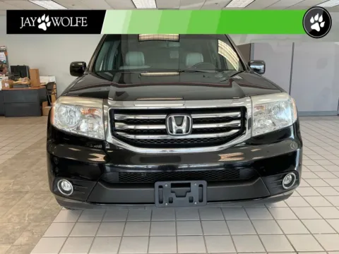 Photos of 2015 Honda Pilot Touring for sale in Kansas City, MO at Jay Wolfe Auto Outlet