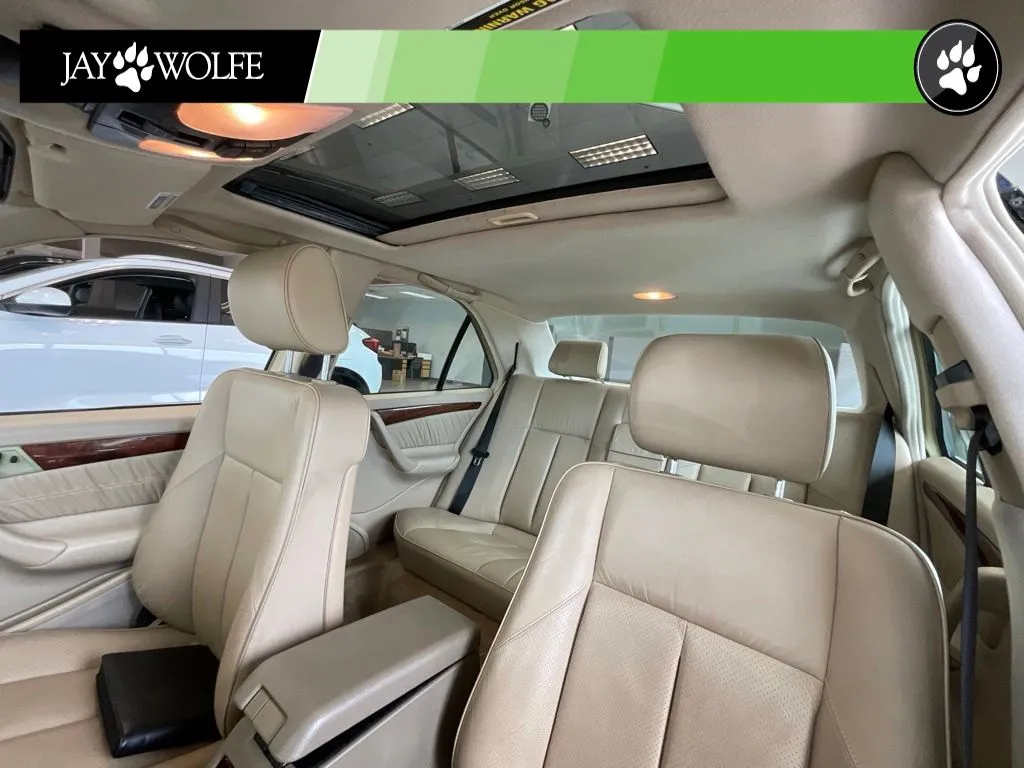 Mercedes-Benz C-Class photo 10