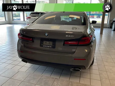 More photos of 2021 BMW 5 Series 530i xDrive at Jay Wolfe Auto Outlet, MO