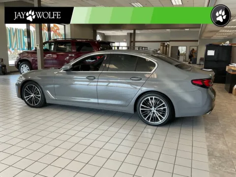More photos of 2021 BMW 5 Series 530i xDrive at Jay Wolfe Auto Outlet, MO