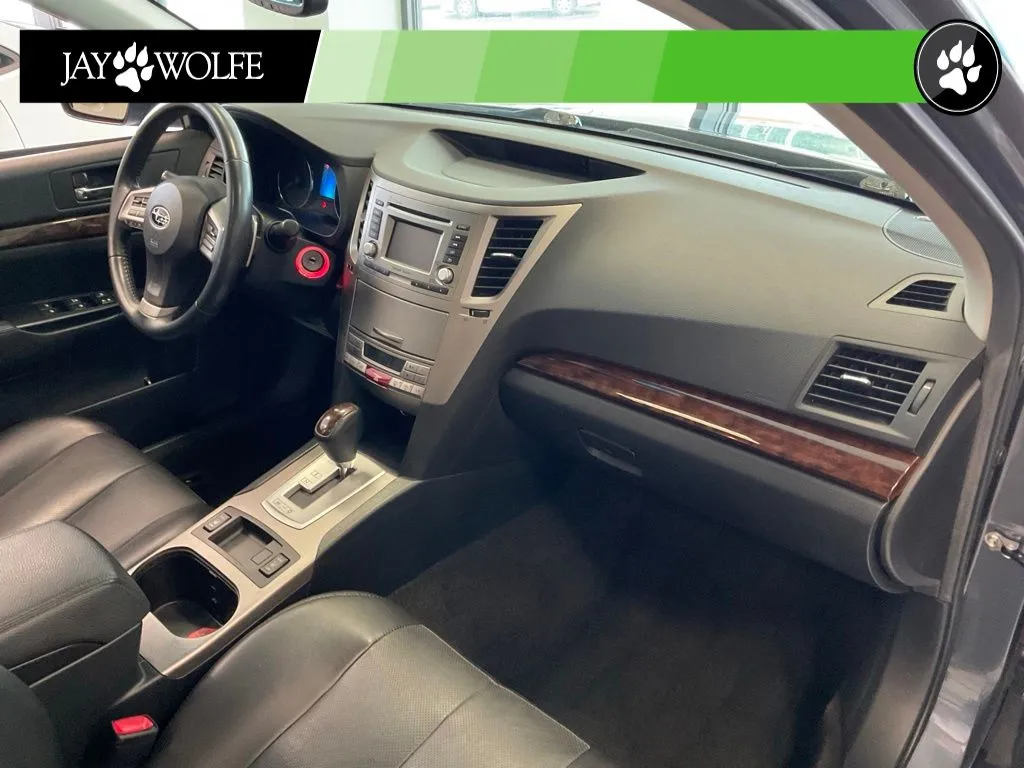 Subaru Legacy photo 17