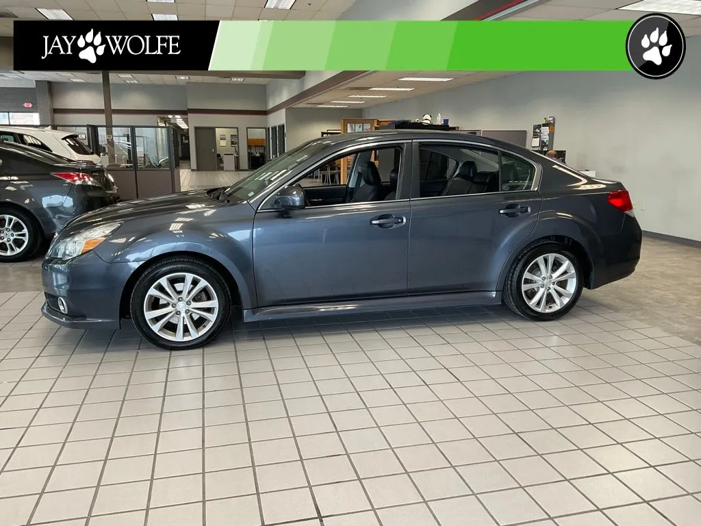 Subaru Legacy photo 3