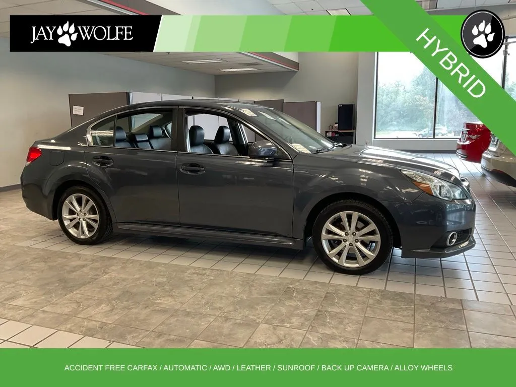 Gray 2014 Subaru Legacy 2.5i for sale in Kansas City, MO