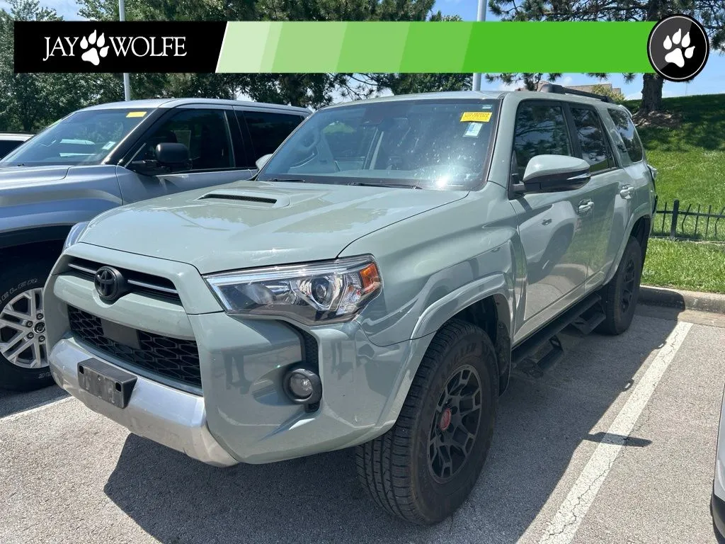Gray 2022 Toyota 4Runner TRD Off-Road Premium for sale in Kansas City, MO