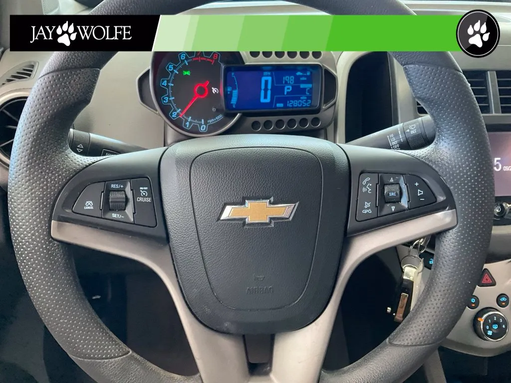 Chevrolet Sonic photo 11