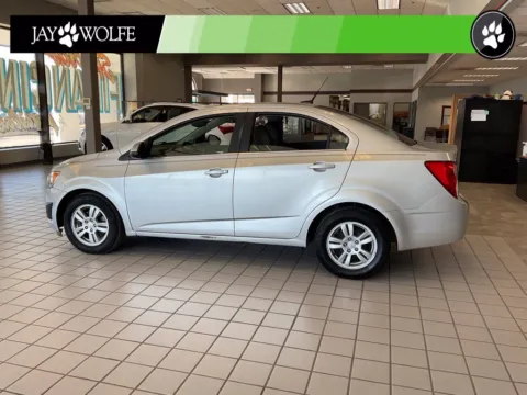 More photos of 2014 Chevrolet Sonic LT at Jay Wolfe Auto Outlet, MO