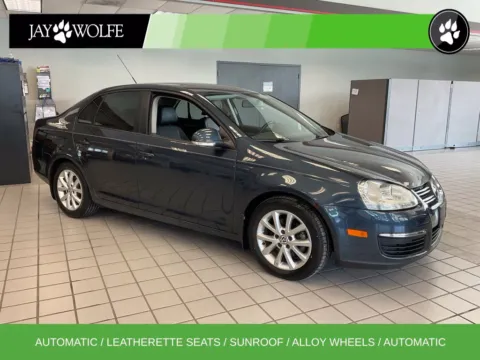 Blue 2010 Volkswagen Jetta Limited for sale in Kansas City, MO