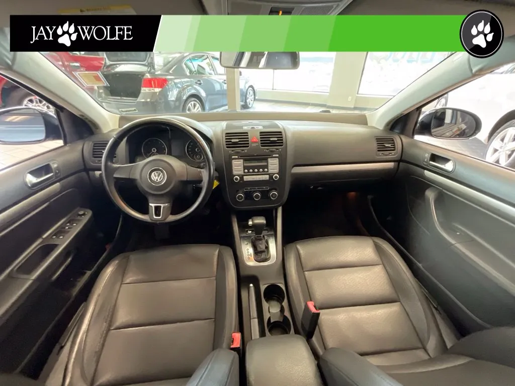 Volkswagen Jetta photo 8