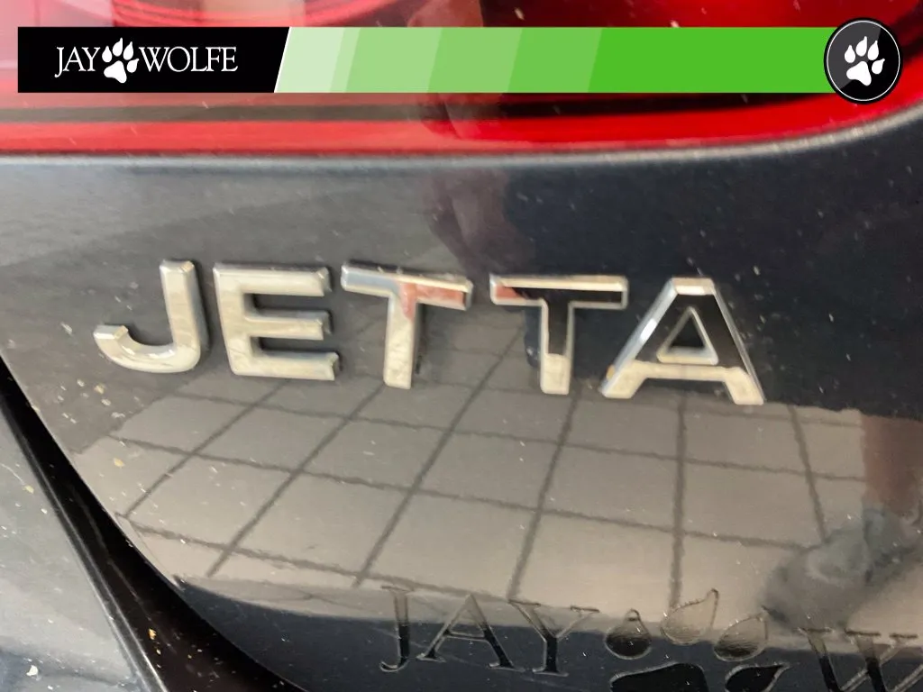 Volkswagen Jetta photo 19