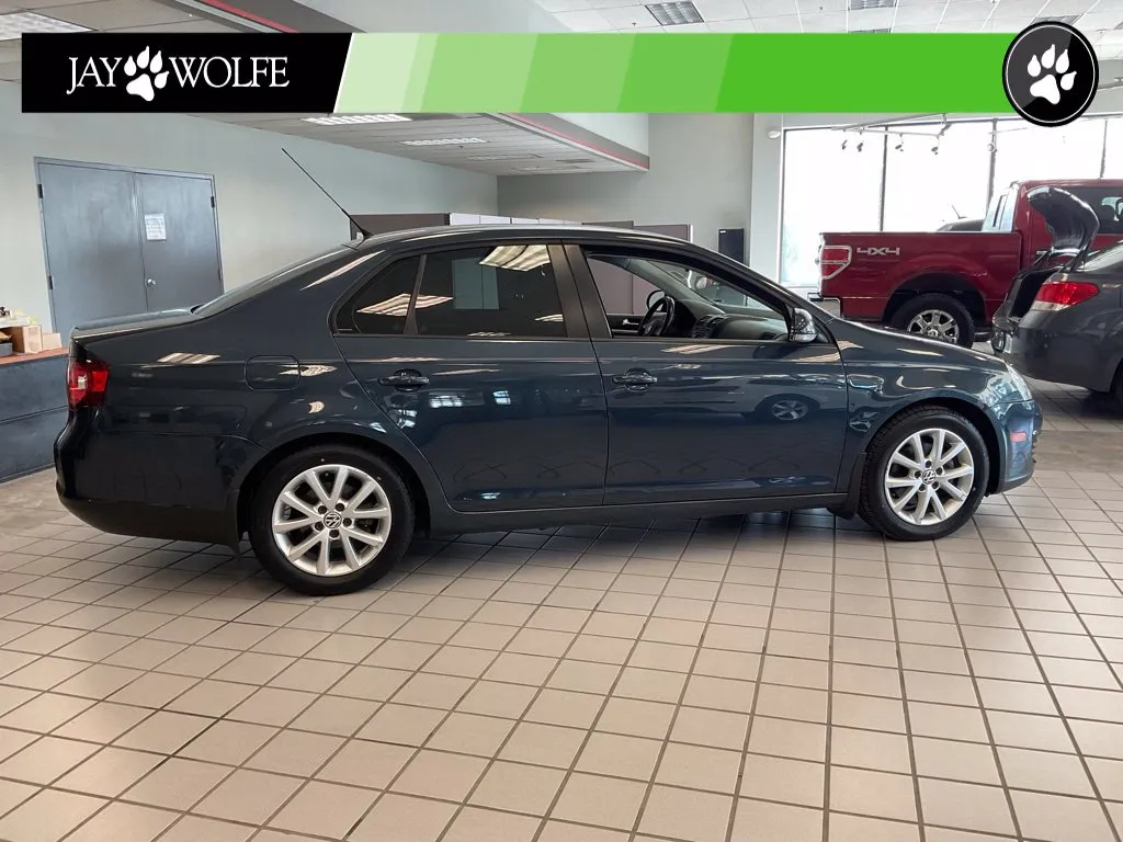 Volkswagen Jetta photo 6
