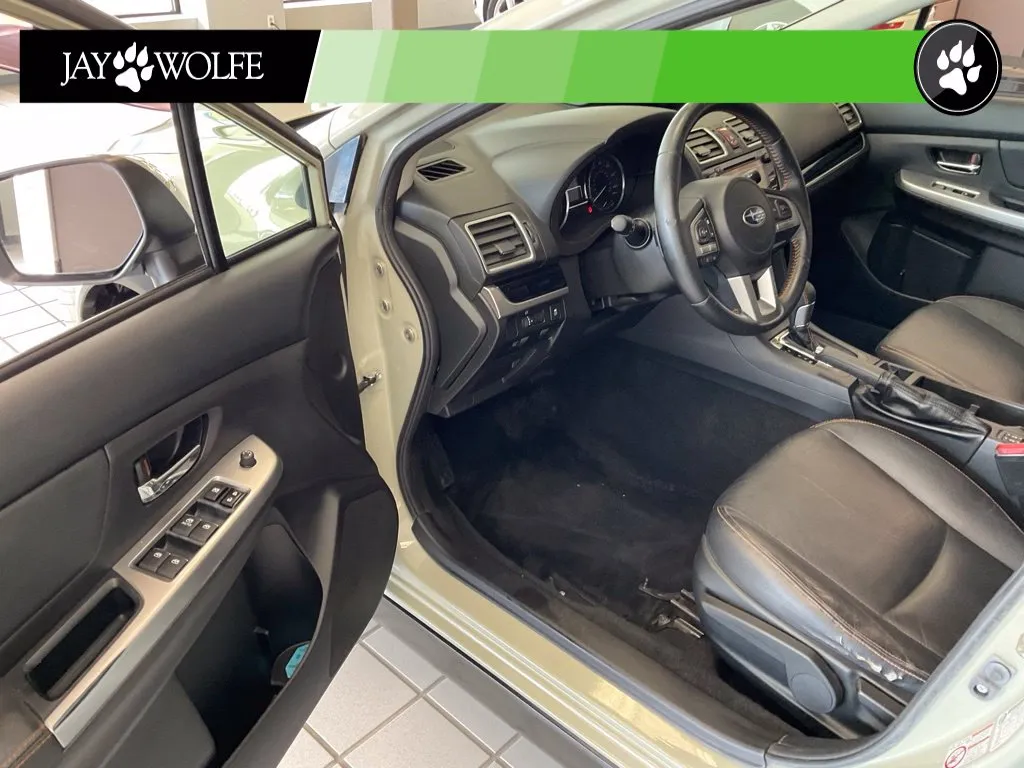 Subaru Crosstrek photo 9