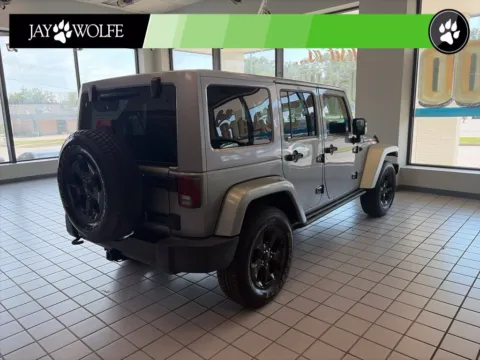 More photos of 2015 Jeep Wrangler Unlimited Sahara at Jay Wolfe Auto Outlet, MO