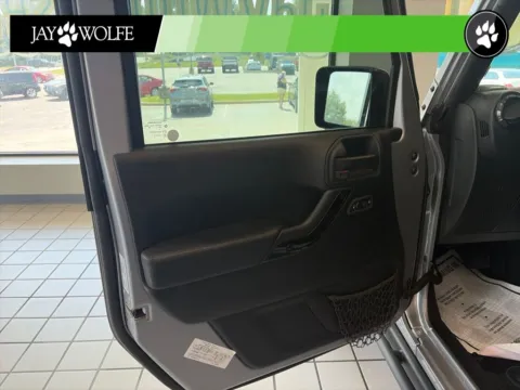 More photos of 2015 Jeep Wrangler Unlimited Sahara at Jay Wolfe Auto Outlet, MO