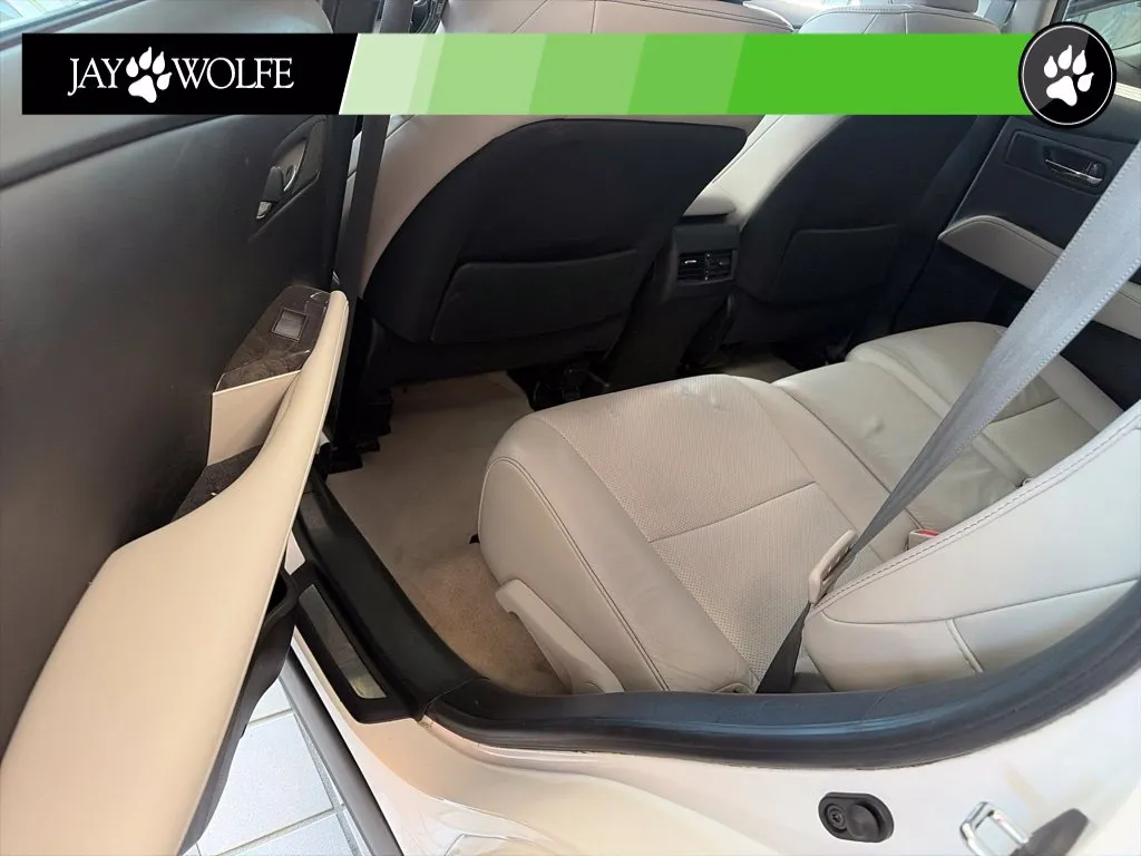 Lexus RX photo 14
