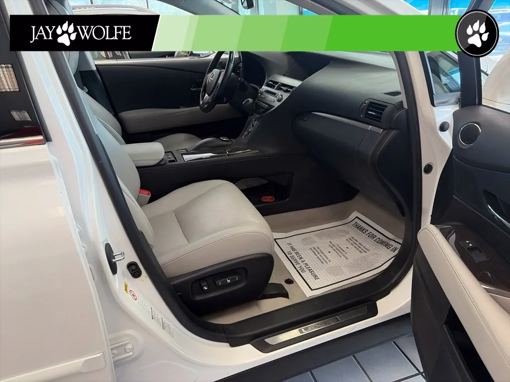Lexus RX photo 11