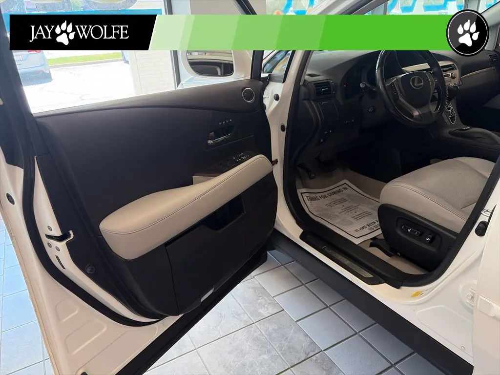 Lexus RX photo 12