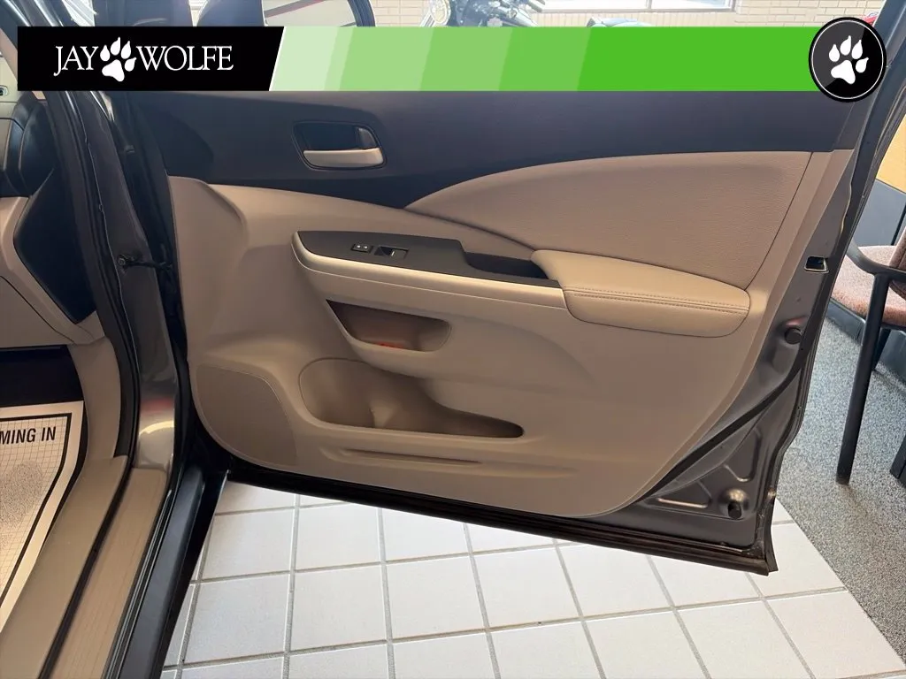 Honda CR-V photo 16