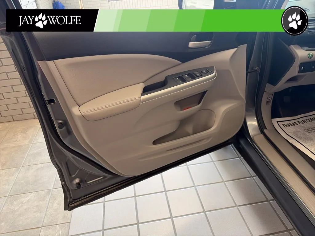 Honda CR-V photo 8