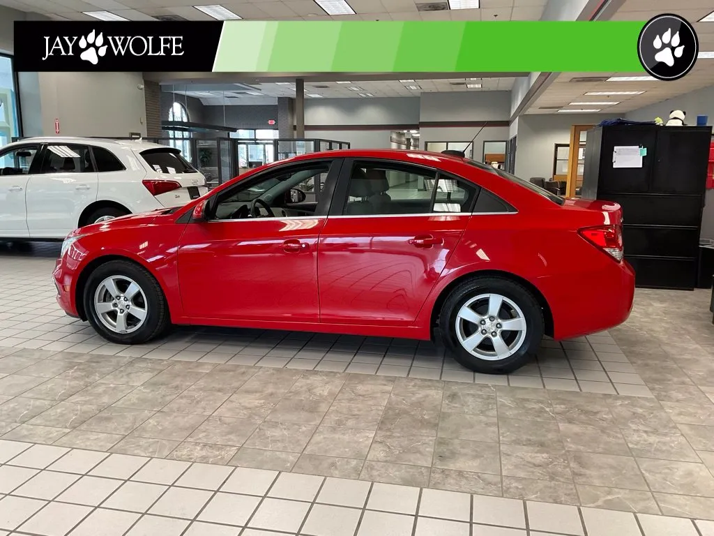 Chevrolet Cruze photo 4
