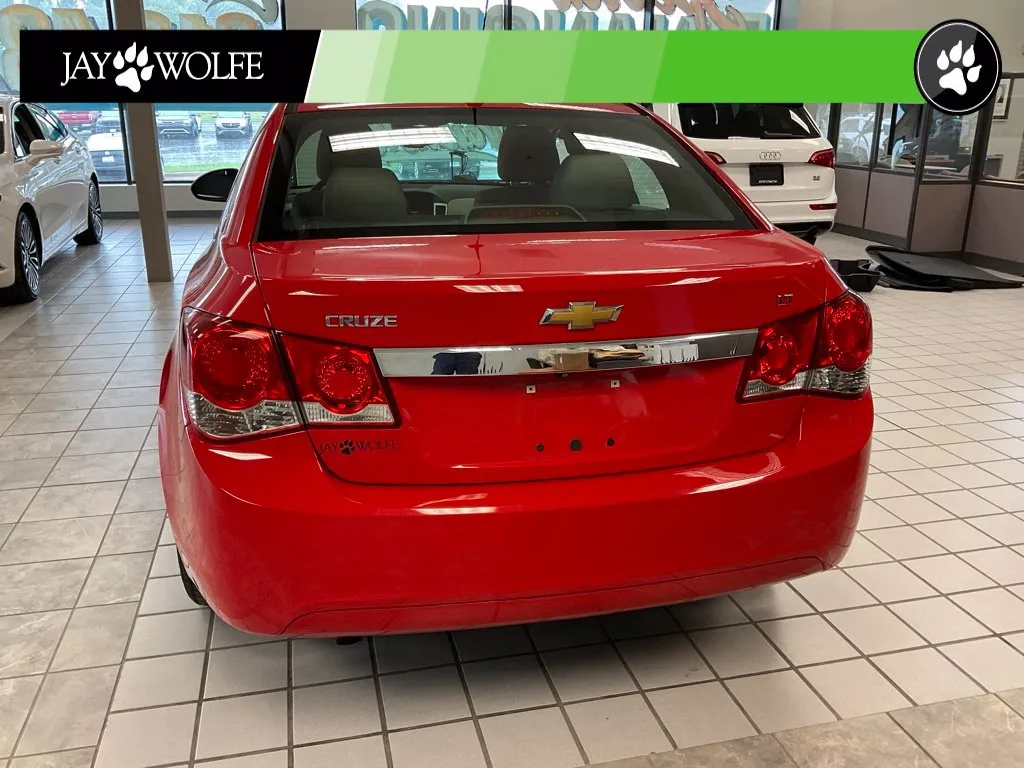 Chevrolet Cruze photo 5