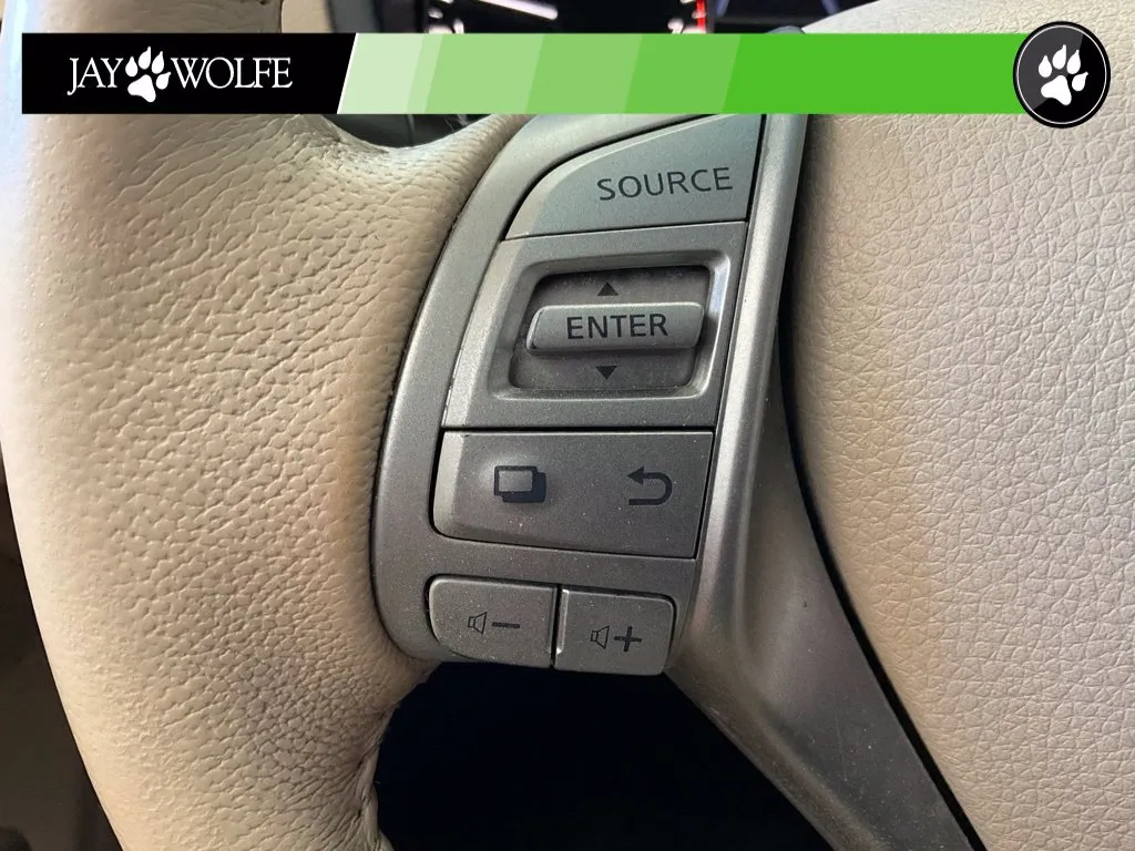 Nissan Altima photo 12